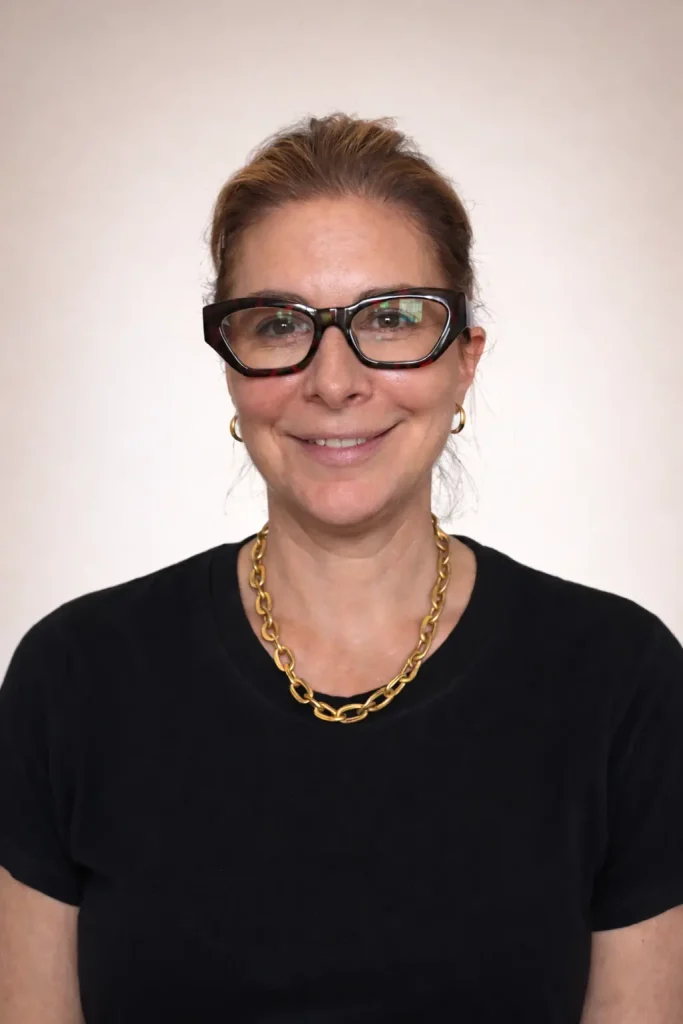 Anna Torres — FCweb